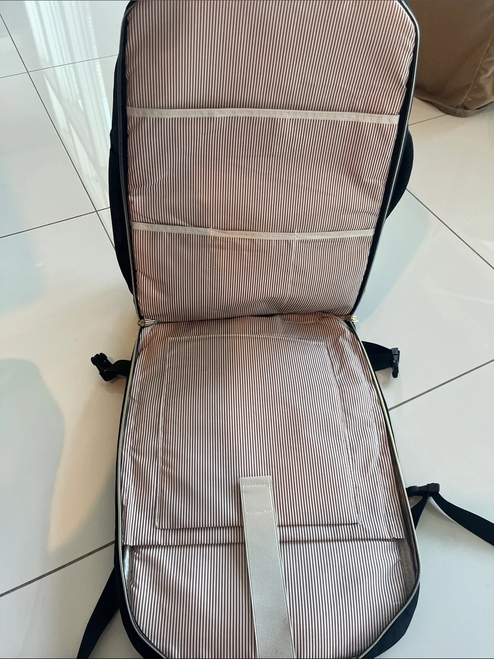 Lovevook Black Travel Luggage Backpack with Gold Accents NWOT